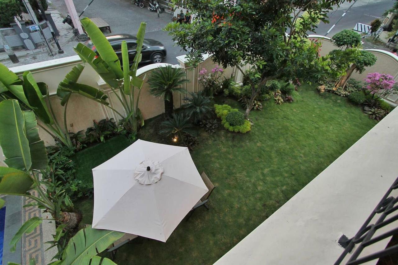 Villa Fernasya House Yogyakarta Exterior foto